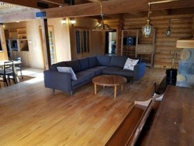Black Forest B&B Lodge & Cabins