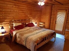 Black Forest B&B Lodge & Cabins