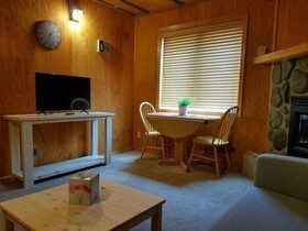 Black Forest B&B Lodge & Cabins