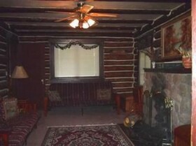 Black Forest B&B Lodge & Cabins
