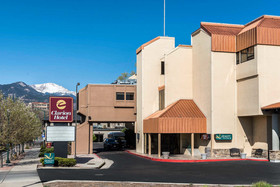 Clarion Hotel & Conference Center