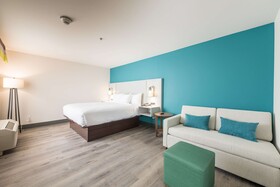 Comfort Suites Colorado Springs East - Medical Center Area