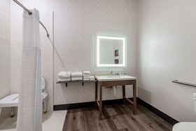 Comfort Suites Colorado Springs East - Medical Center Area