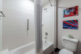 Comfort Suites Colorado Springs East - Medical Center Area
