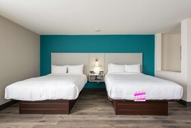 Comfort Suites Colorado Springs East - Medical Center Area
