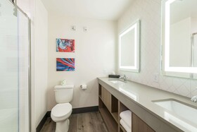Comfort Suites Colorado Springs East - Medical Center Area