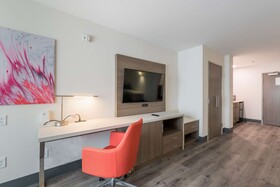 Comfort Suites Colorado Springs East - Medical Center Area