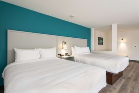 Comfort Suites Colorado Springs East - Medical Center Area