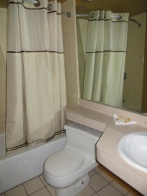 Days Inn by Wyndham Colorado Springs/Garden of the Gods