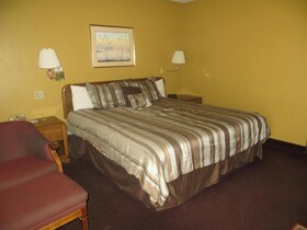 Days Inn by Wyndham Colorado Springs/Garden of the Gods