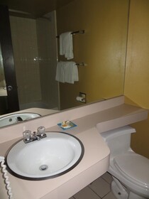 Days Inn by Wyndham Colorado Springs/Garden of the Gods