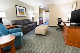 Drury Inn & Suites Colorado Springs