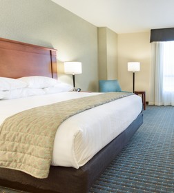 Drury Inn & Suites Colorado Springs