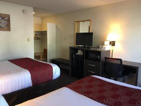 Econo Lodge Downtown