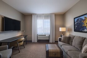 Fairfield Inn & Suites Colorado Springs East/Ballpark
