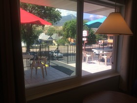 Garden of the Gods Motel