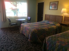 Garden of the Gods Motel