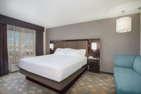 Holiday Inn Colorado Springs Airport