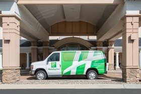 Holiday Inn Colorado Springs Airport