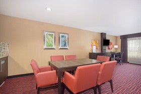 Holiday Inn Colorado Springs Airport