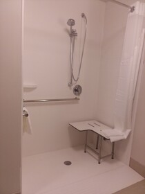 Holiday Inn Express & Suites Colorado Springs AFA Northgate