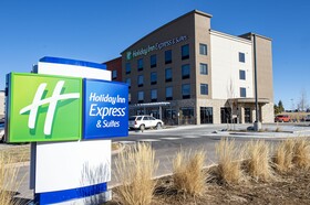 Holiday Inn Express & Suites Colorado Springs AFA Northgate