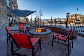 Holiday Inn Express & Suites Colorado Springs AFA Northgate