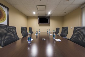 Holiday Inn Express & Suites Colorado Springs Central