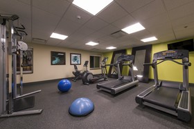 Holiday Inn Express & Suites Colorado Springs Central