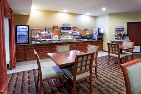 Holiday Inn Express & Suites Colorado Springs North