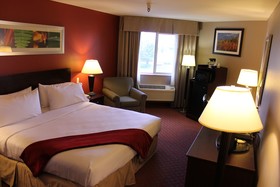 Holiday Inn Express Colorado Springs Airport