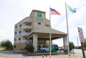 Holiday Inn Express Colorado Springs Airport