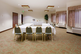 Holiday Inn Express Colorado Springs Airport