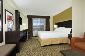 Holiday Inn Express Hotel & Suites Colorado Springs - First & Main
