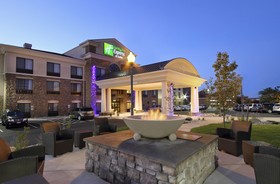 Holiday Inn Express Hotel & Suites Colorado Springs - First & Main