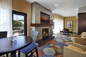 Holiday Inn Express Hotel & Suites Colorado Springs - First & Main