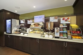 Holiday Inn Express Hotel & Suites Colorado Springs - First & Main