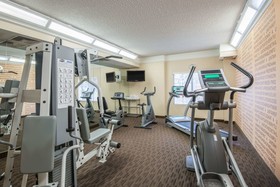 La Quinta Inn & Suites by Wyndham Colorado Springs South AP