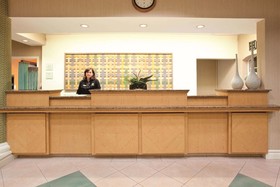 La Quinta Inn & Suites by Wyndham Colorado Springs South AP