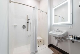 MainStay Suites Colorado Springs East - Medical Center Area