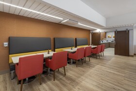 MainStay Suites Colorado Springs East - Medical Center Area