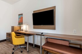 MainStay Suites Colorado Springs East - Medical Center Area