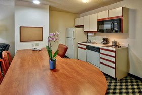 MCM Eleganté Suites