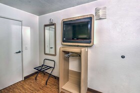 Park Inn by Radisson Colorado Springs