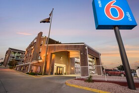 Howard Johnson Colorado Springs