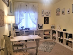 Peak Valley Manor, a Premier Bed & Breakfast