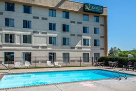 Quality Inn & Suites Garden of the Gods
