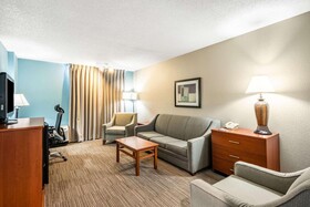 Quality Inn & Suites Garden of the Gods