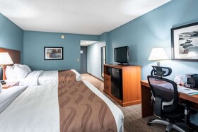 Quality Inn & Suites Garden of the Gods