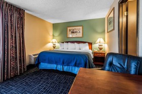 Quality Suites Downtown